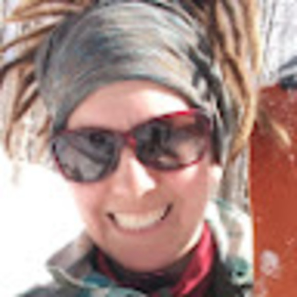 Meet your Posher, Erin - Picture 1 of 1